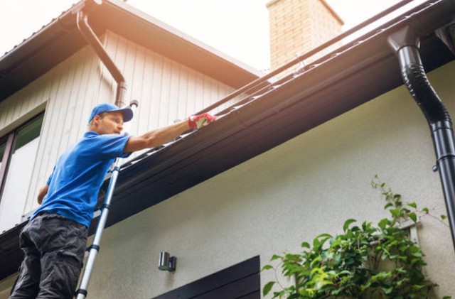 gutter cleaner in mckinney texas